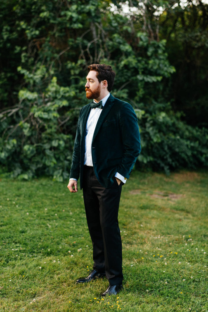 Intimate wedding at the UW Center for Urban Horticulture in Seattle Washington