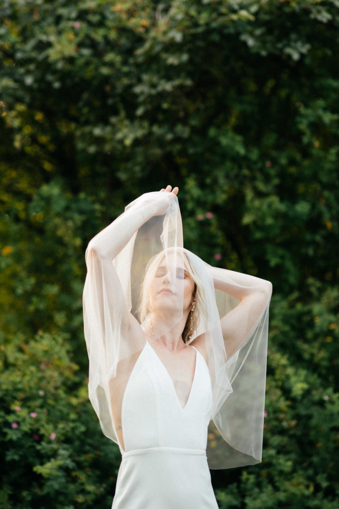 Intimate wedding at the UW Center for Urban Horticulture in Seattle Washington