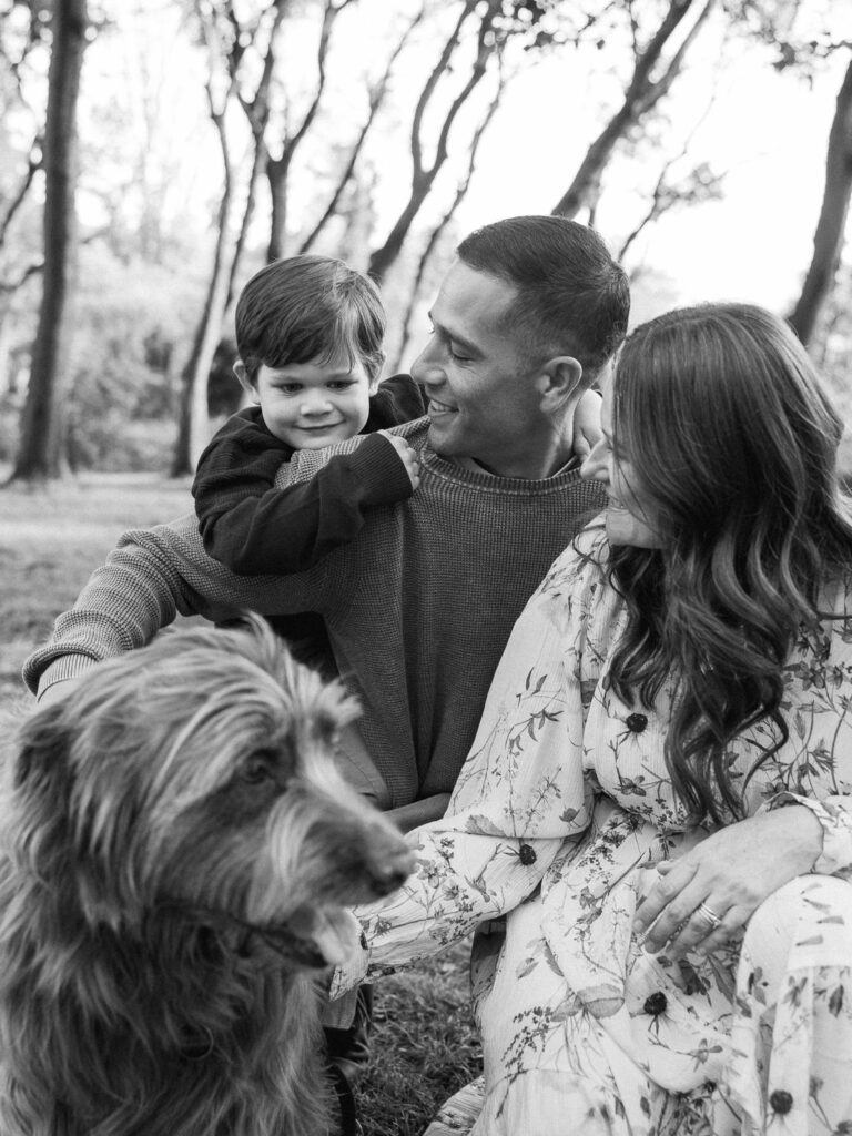 family photos at Lincoln Park in Seattle